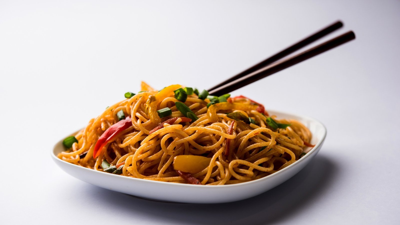 Perfect Hakka Noodles Recipe