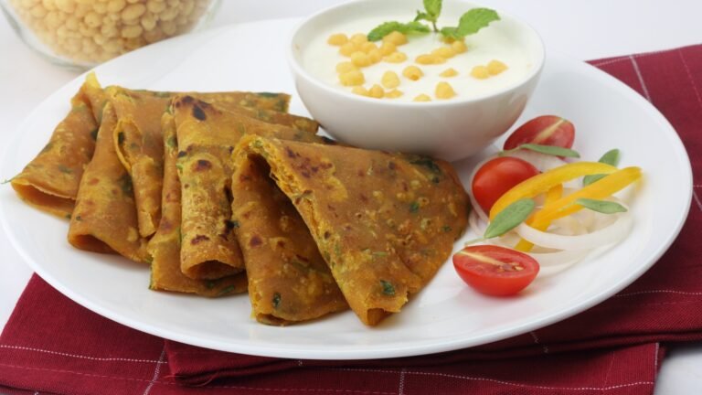 Methi Paratha Recipe