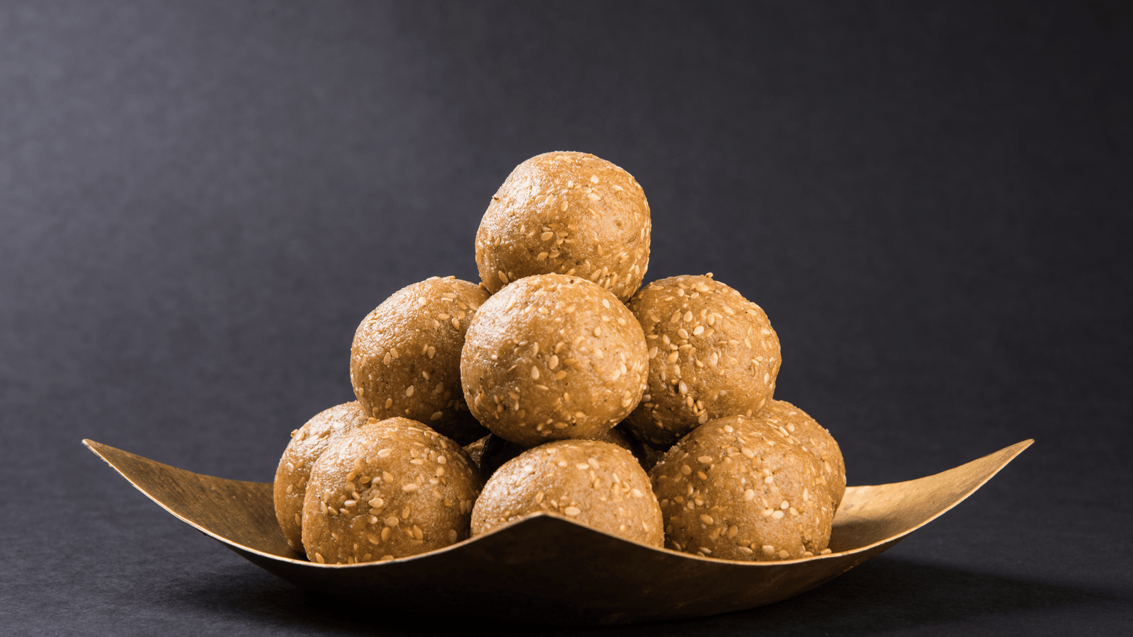 The Ultimate Til Ke Laddu Recipe: A Healthy and Delicious Treat