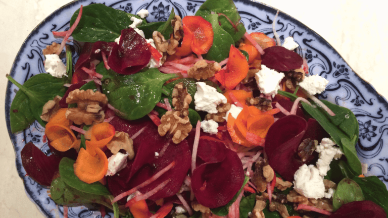The Ultimate Fresh and Crunchy Raw Vegetable Salad Recipe