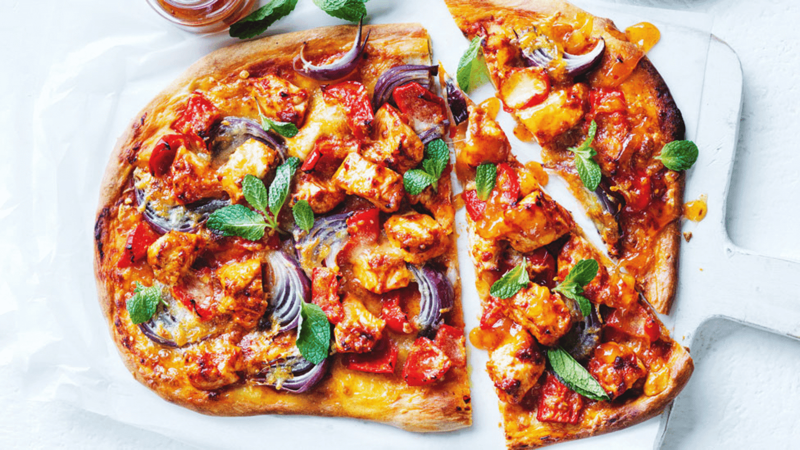 Butter Chicken Pizza Recipe: A Delicious Fusion of Indian and Italian Flavors