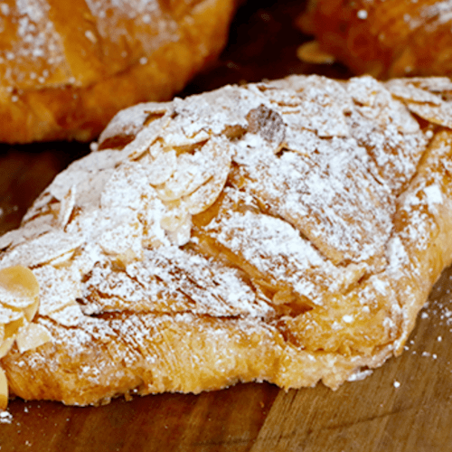 Flaky Almond Croissant Recipe: A Deliciously Sweet and Nutty Treat