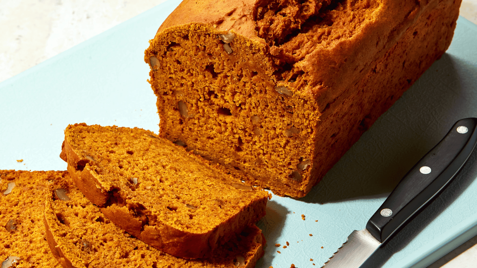 Delicious Homemade Pumpkin Bread Recipe: Perfect Fall Treat