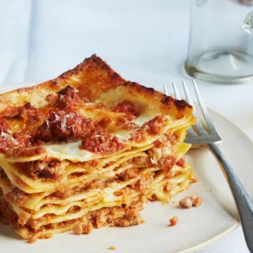 Classic Lasagne alla Bolognese Recipe: A Delicious Italian Comfort Dish 2 Lasagne alla Bolognese Recipe